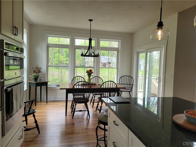 8835A FRONT GASKIN RD, Clay, NY 13135