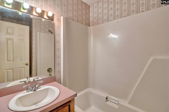 307 Honors Court, Lexington, SC 29073