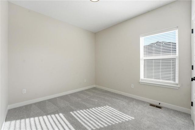 1216 SE Cronin Street, Lee's Summit, MO 64081