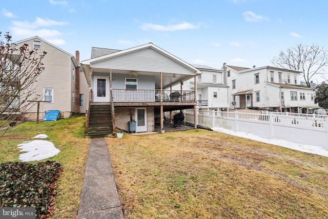 347 MOORE ST, Millersburg, PA 17061