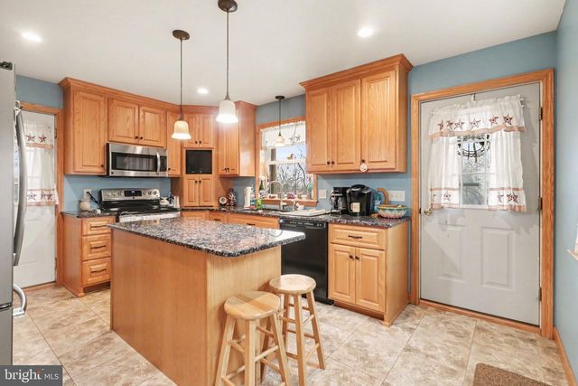 347 MOORE ST, Millersburg, PA 17061