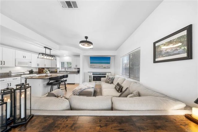 26275 Monticello Way, Murrieta, CA 92563