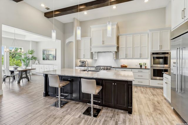 643 MENGER SPGS, Boerne, TX 78006