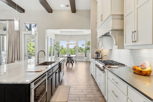 643 MENGER SPGS, Boerne, TX 78006