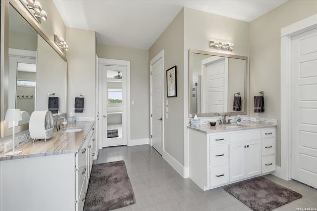 643 MENGER SPGS, Boerne, TX 78006
