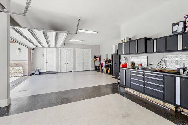 643 MENGER SPGS, Boerne, TX 78006