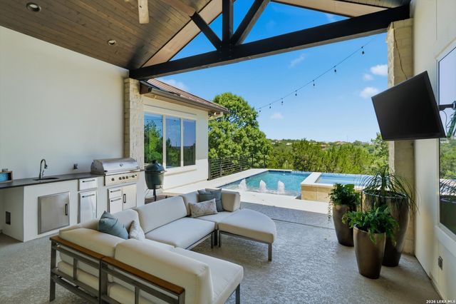 643 MENGER SPGS, Boerne, TX 78006
