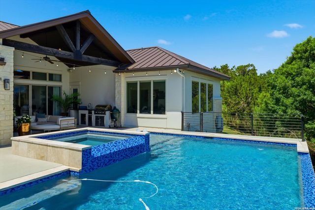 643 MENGER SPGS, Boerne, TX 78006