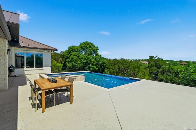 643 MENGER SPGS, Boerne, TX 78006