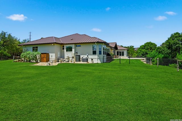 643 MENGER SPGS, Boerne, TX 78006