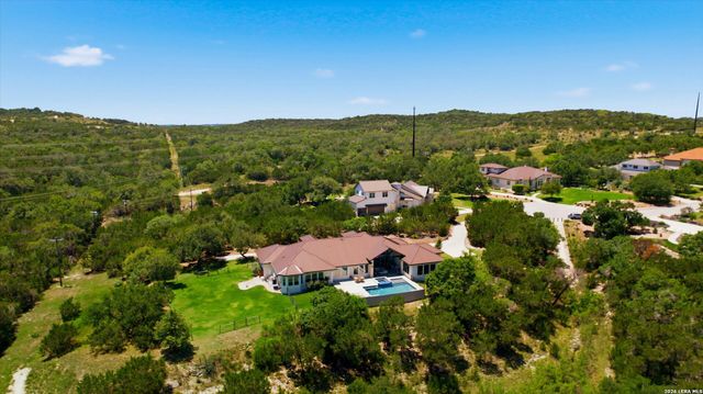 643 MENGER SPGS, Boerne, TX 78006