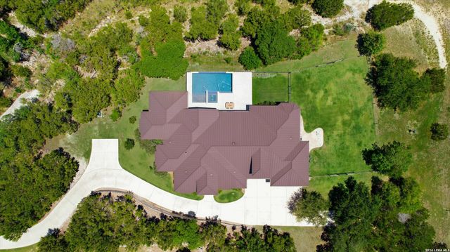 643 MENGER SPGS, Boerne, TX 78006