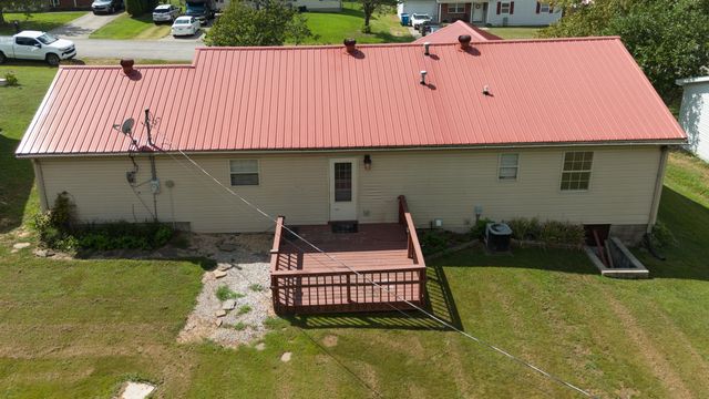 1124 Gregory Lane, Lawrenceburg, KY 40342