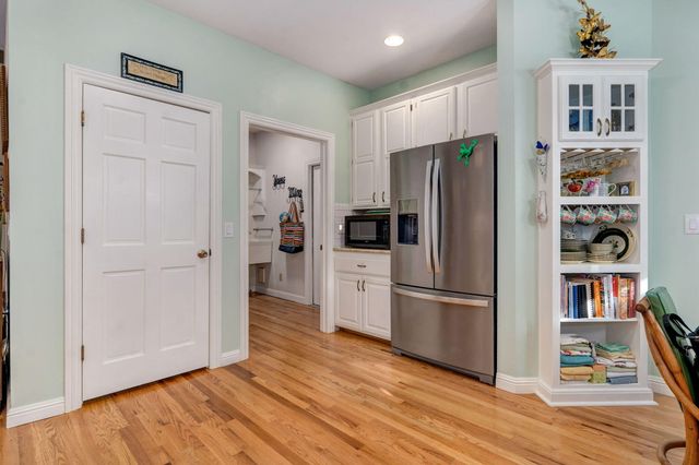 1717 W Elfindale Street 3c, Springfield, MO 65807