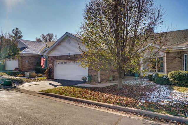 1717 W Elfindale Street 3c, Springfield, MO 65807