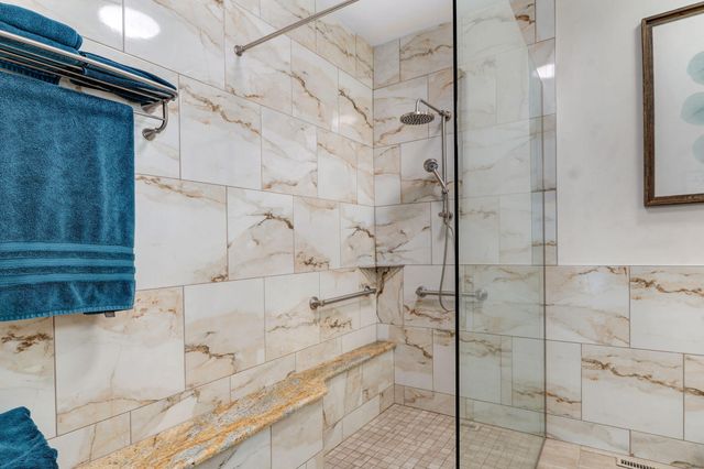 1717 W Elfindale Street 3c, Springfield, MO 65807