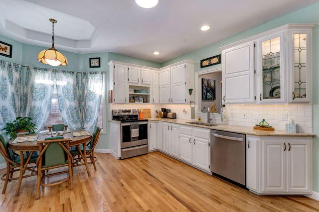 1717 W Elfindale Street 3c, Springfield, MO 65807