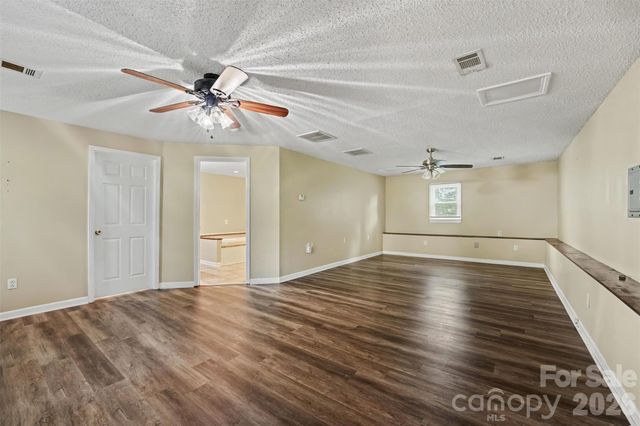 171 Bevis Lane, Statesville, NC 28677