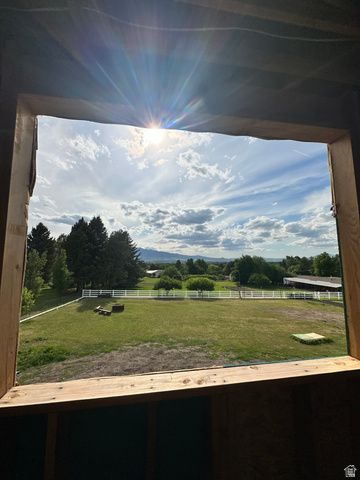 445 S 100 W, Providence, UT 84332