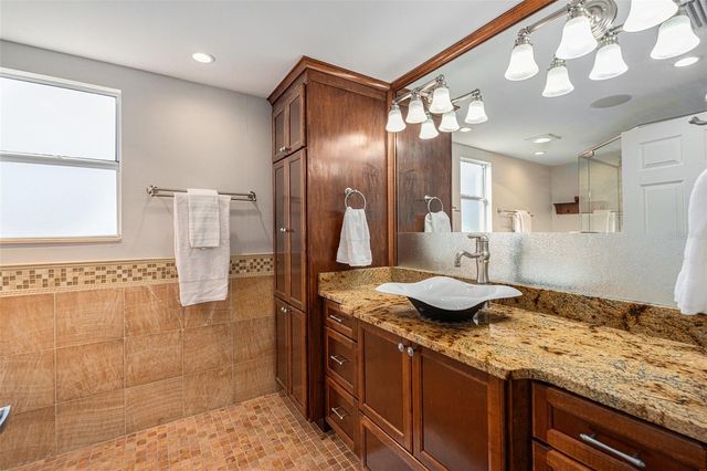 4611 LANDSCAPE DRIVE, Tampa, FL 33624