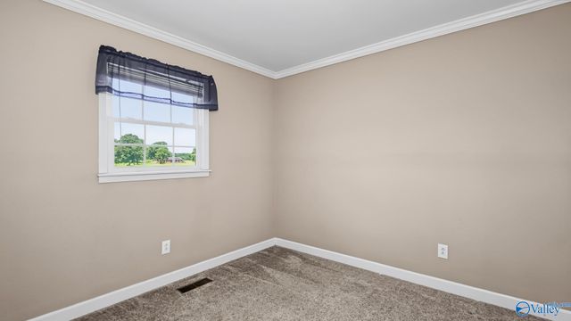 16155 Log Cabin Road, Athens, AL 35611