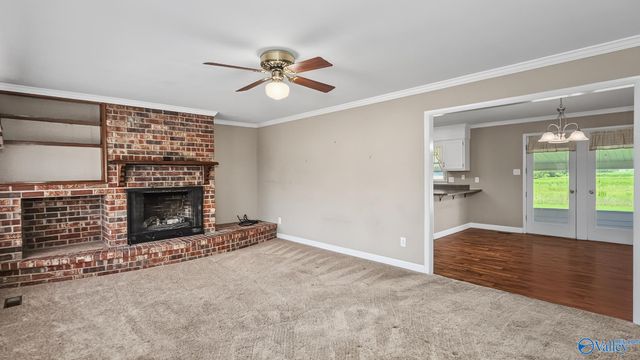 16155 Log Cabin Road, Athens, AL 35611