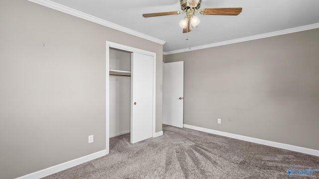 16155 Log Cabin Road, Athens, AL 35611