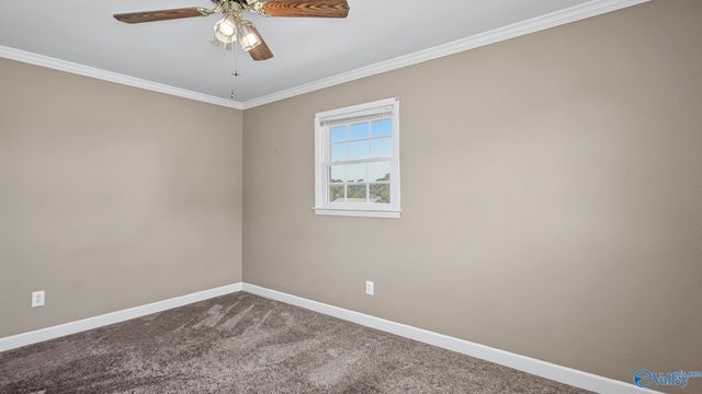 16155 Log Cabin Road, Athens, AL 35611