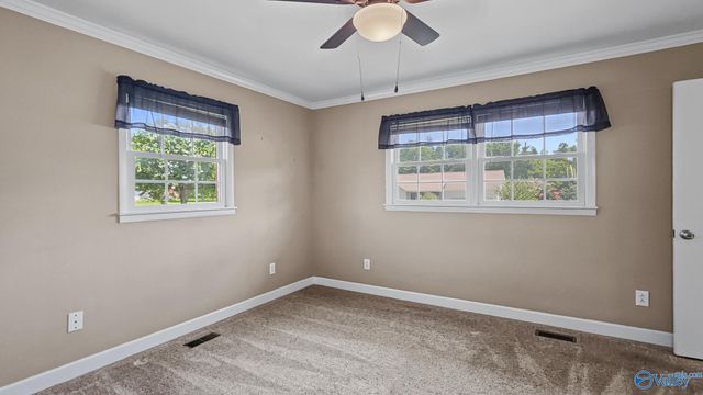 16155 Log Cabin Road, Athens, AL 35611
