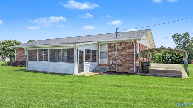 16155 Log Cabin Road, Athens, AL 35611