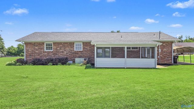 16155 Log Cabin Road, Athens, AL 35611
