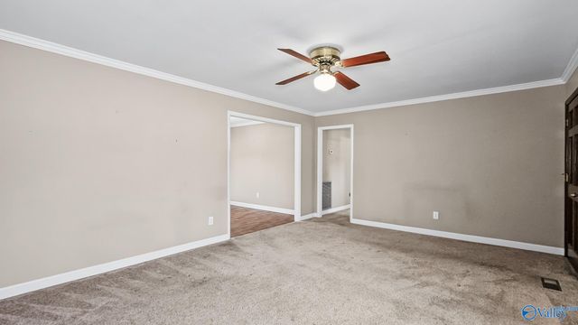 16155 Log Cabin Road, Athens, AL 35611