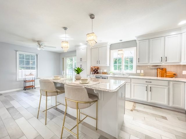 210 Naismith St, Springfield, MA 01104