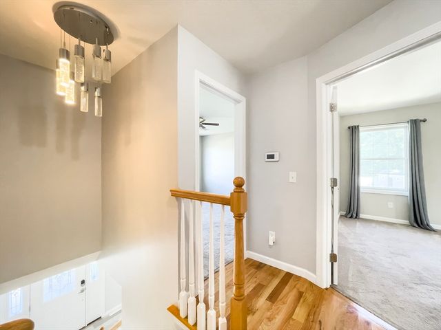 210 Naismith St, Springfield, MA 01104