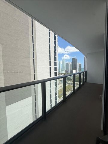 1600 NE 1st Ave 1918, Miami, FL 33132