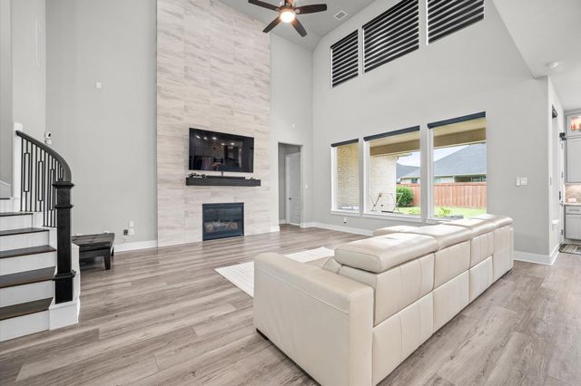 20731 Via Santa Caterina Drive, Cypress, TX 77433