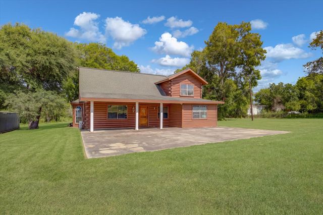 319 Oakland Street, Baytown, TX 77520