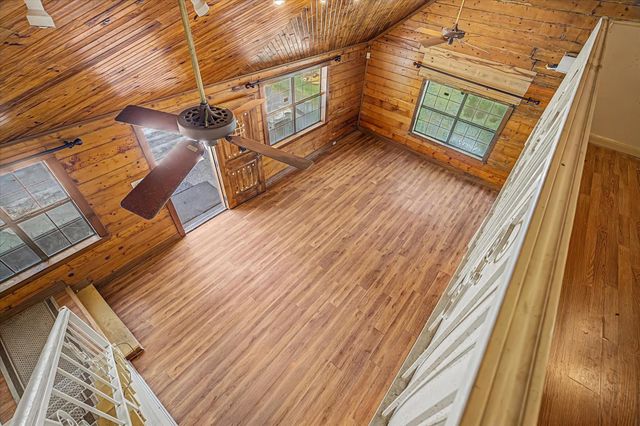 319 Oakland Street, Baytown, TX 77520