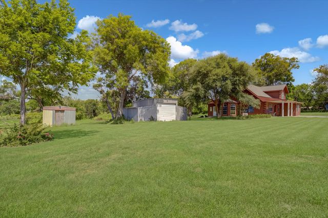 319 Oakland Street, Baytown, TX 77520