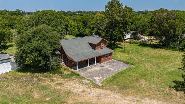 319 Oakland Street, Baytown, TX 77520