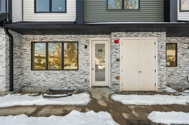 1 Manor Drive 102, Monsey, NY 10952