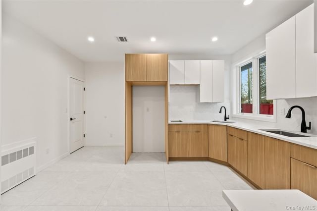 1 Manor Drive 102, Monsey, NY 10952