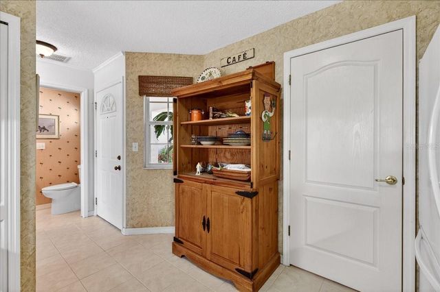 525 LAKE BRIDGE DRIVE, Ormond Beach, FL 32174