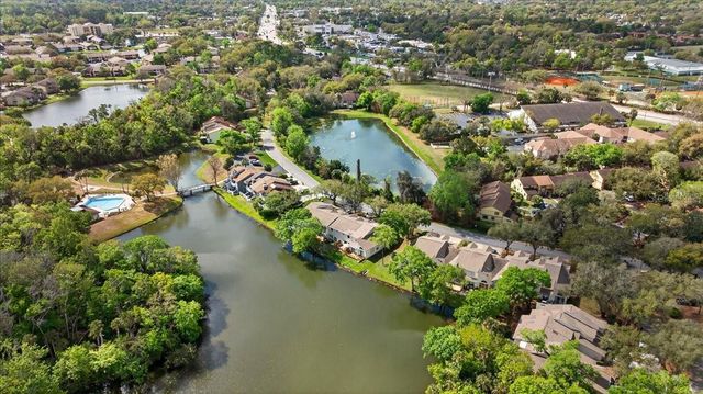 525 LAKE BRIDGE DRIVE, Ormond Beach, FL 32174