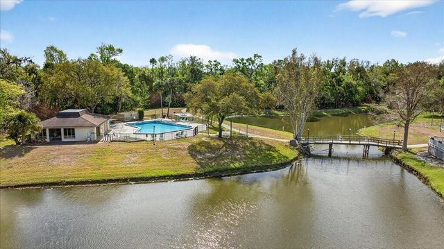 525 LAKE BRIDGE DRIVE, Ormond Beach, FL 32174