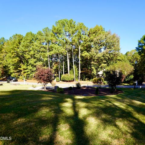 2604 Homestead Forest Drive, Zebulon, NC 27597
