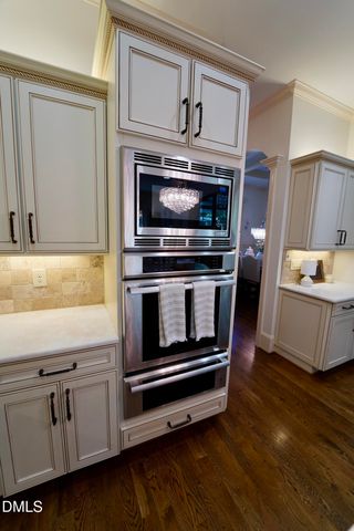 2604 Homestead Forest Drive, Zebulon, NC 27597