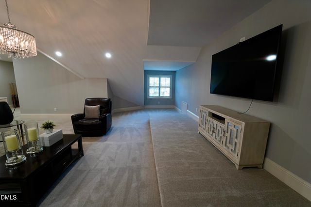 2604 Homestead Forest Drive, Zebulon, NC 27597