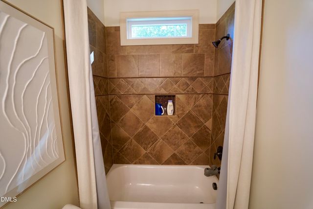 2604 Homestead Forest Drive, Zebulon, NC 27597