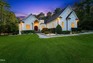 2604 Homestead Forest Drive, Zebulon, NC 27597